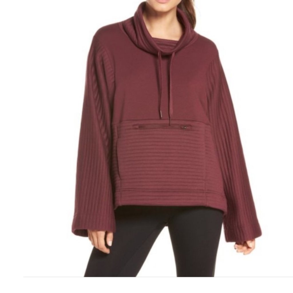 The North Face Terra Metro Funnel Neck Maroon Sweater. Size Xs. Classy Rare